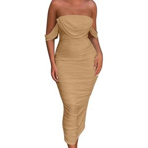 Women's Sexy Ruched
Bodycon Strapless Off
Shoulder Midi Club Party
Tube Dresses